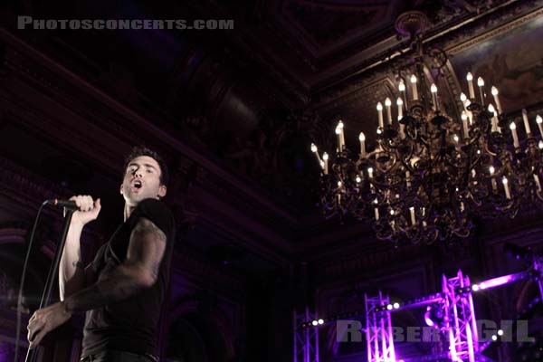 MAROON 5 - 2010-09-14 - PARIS - Hotel Westin - 